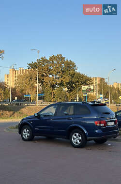 Позашляховик / Кросовер SsangYong Kyron 2009 в 