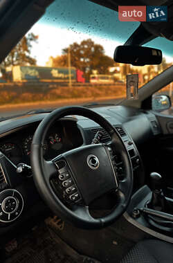 Позашляховик / Кросовер SsangYong Kyron 2009 в 