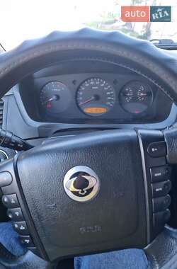 Внедорожник / Кроссовер SsangYong Kyron 2010 в 