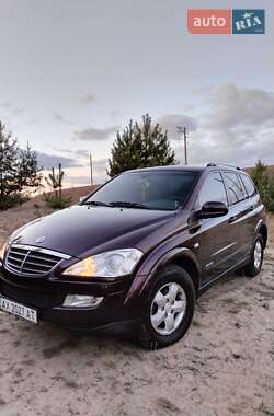 Внедорожник / Кроссовер SsangYong Kyron 2009 в 