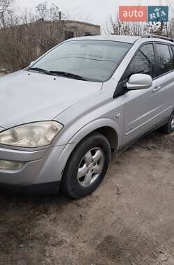 Внедорожник / Кроссовер SsangYong Kyron 2010 в 