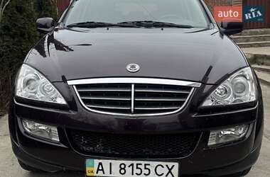 Позашляховик / Кросовер SsangYong Kyron 2009 в 