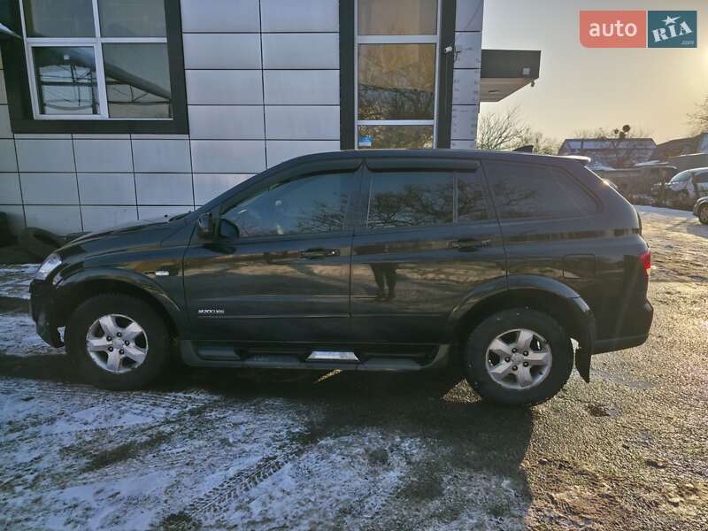 Внедорожник / Кроссовер SsangYong Kyron 2010 в Харькове