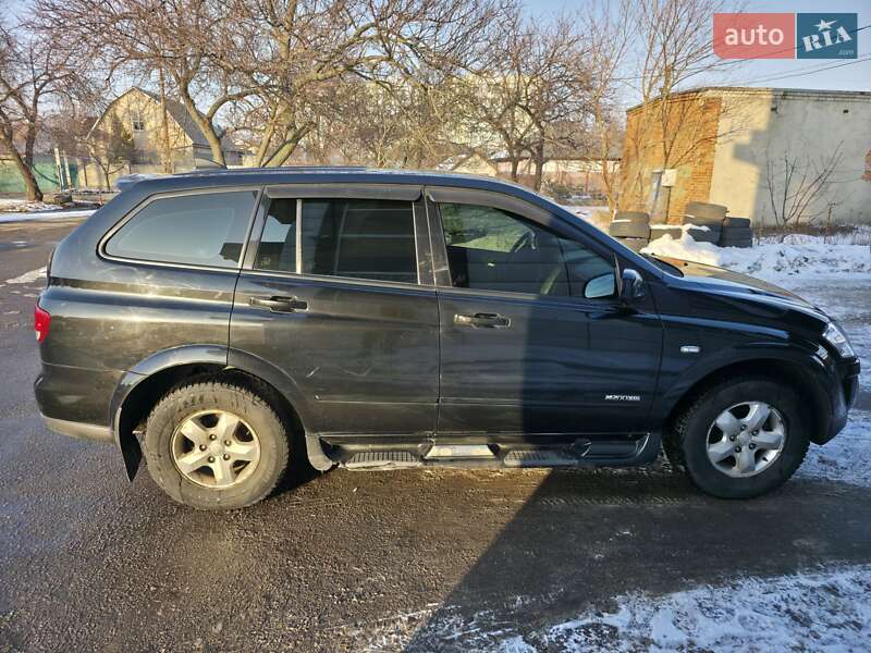 Внедорожник / Кроссовер SsangYong Kyron 2010 в Харькове