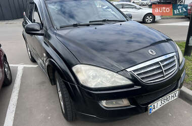 Позашляховик / Кросовер SsangYong Kyron 2007 в 
