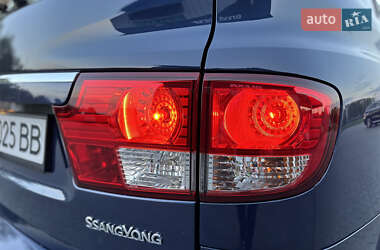 Позашляховик / Кросовер SsangYong Kyron 2011 в 