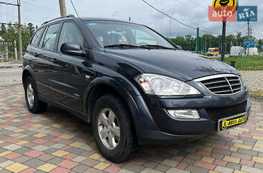 Внедорожник / Кроссовер SsangYong Kyron 2014 в 