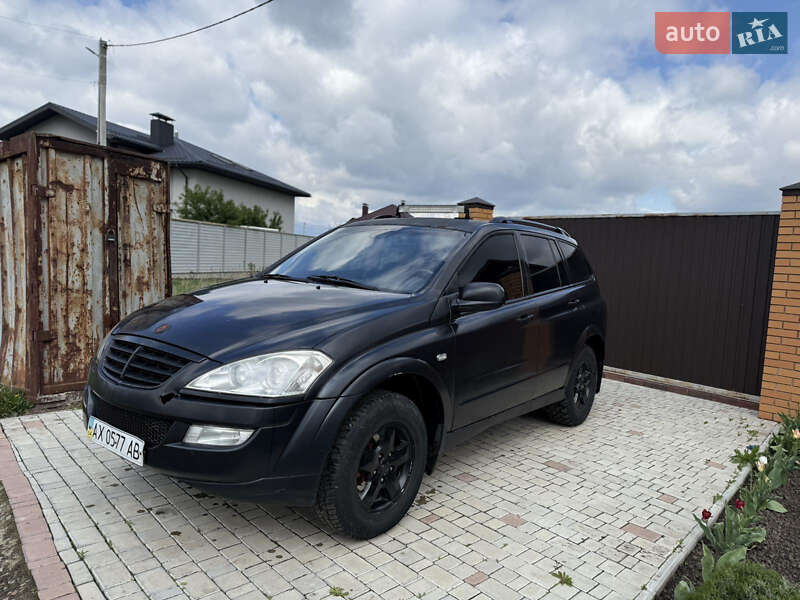 Внедорожник / Кроссовер SsangYong Kyron 2012 в 