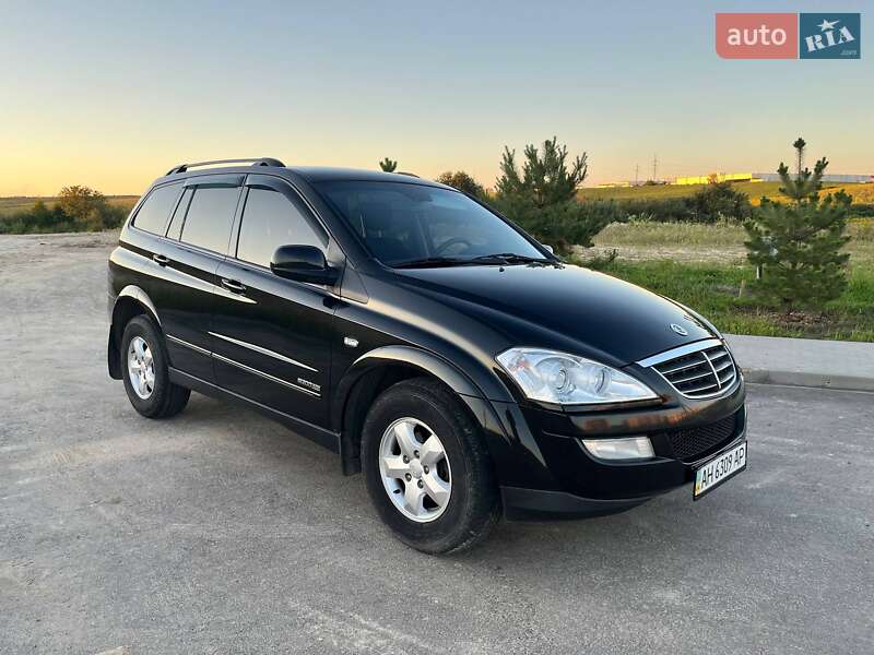 Внедорожник / Кроссовер SsangYong Kyron 2012 в 