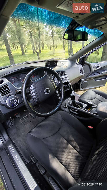 Внедорожник / Кроссовер SsangYong Kyron 2010 в Киеве