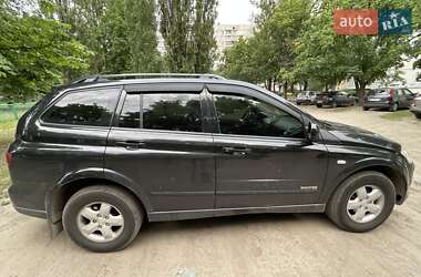 Внедорожник / Кроссовер SsangYong Kyron 2010 в 