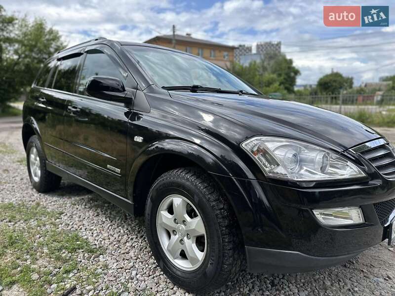 Внедорожник / Кроссовер SsangYong Kyron 2013 в Киеве