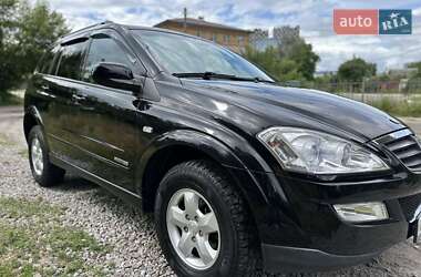 Внедорожник / Кроссовер SsangYong Kyron 2013 в 