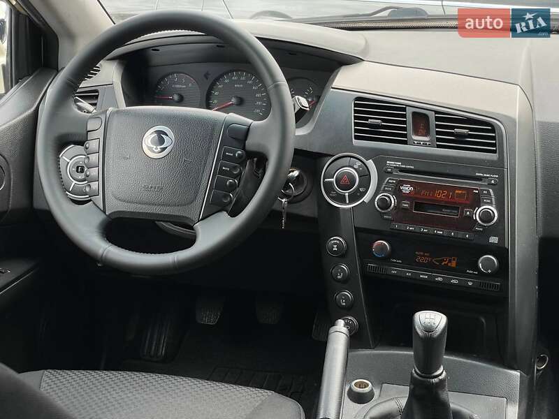 Внедорожник / Кроссовер SsangYong Kyron 2008 в Николаеве