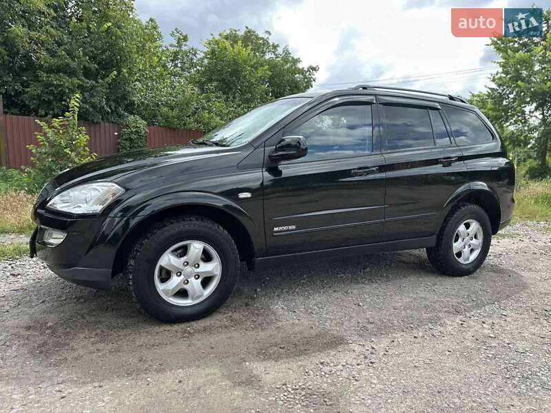 Позашляховик / Кросовер SsangYong Kyron 2013 в Києві