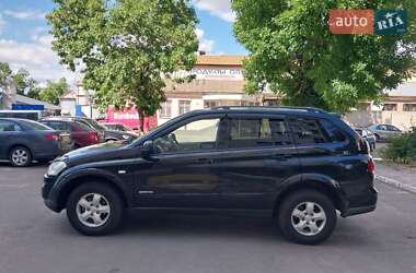 Внедорожник / Кроссовер SsangYong Kyron 2009 в 