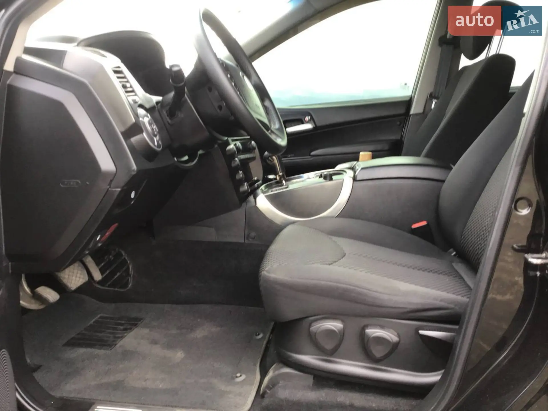 2011 SsangYong Kyron - мініатюра 6