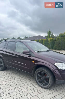 Внедорожник / Кроссовер SsangYong Kyron 2009 в 