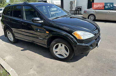 Внедорожник / Кроссовер SsangYong Kyron 2007 в 