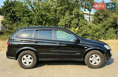 Внедорожник / Кроссовер SsangYong Kyron 2011 в 