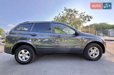 Внедорожник / Кроссовер SsangYong Kyron 2010 в 