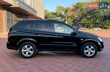 Внедорожник / Кроссовер SsangYong Kyron 2008 в 