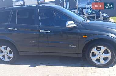 Внедорожник / Кроссовер SsangYong Kyron 2007 в 