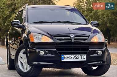 Позашляховик / Кросовер SsangYong Kyron 2008 в 