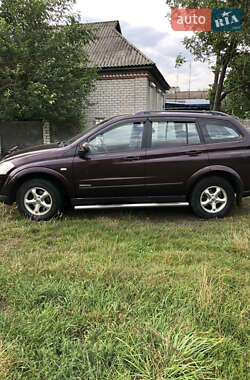 Внедорожник / Кроссовер SsangYong Kyron 2010 в 