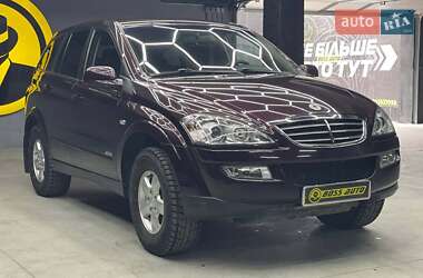 Внедорожник / Кроссовер SsangYong Kyron 2010 в Черновцах