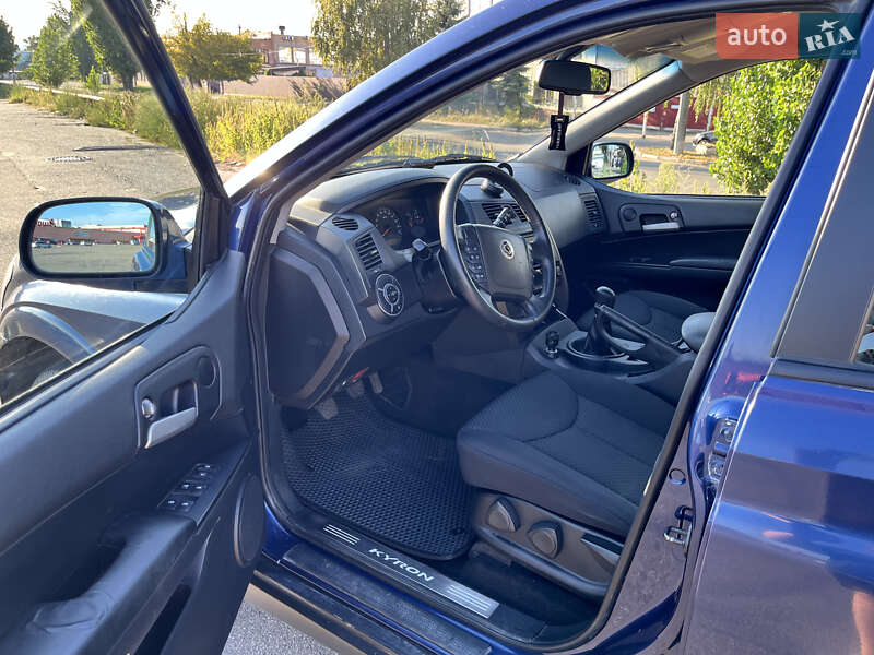 Внедорожник / Кроссовер SsangYong Kyron 2011 в Киеве