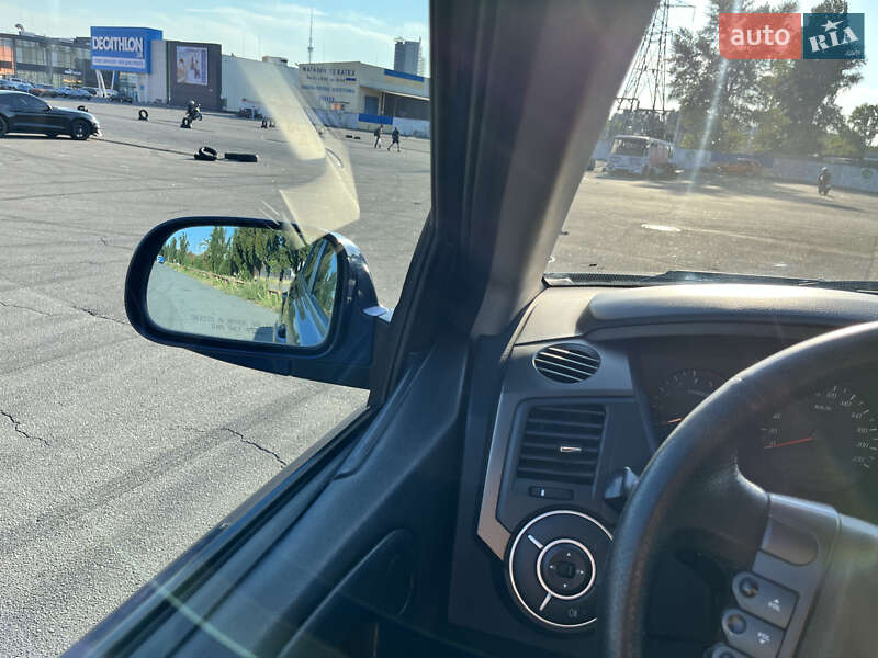 Внедорожник / Кроссовер SsangYong Kyron 2011 в Киеве