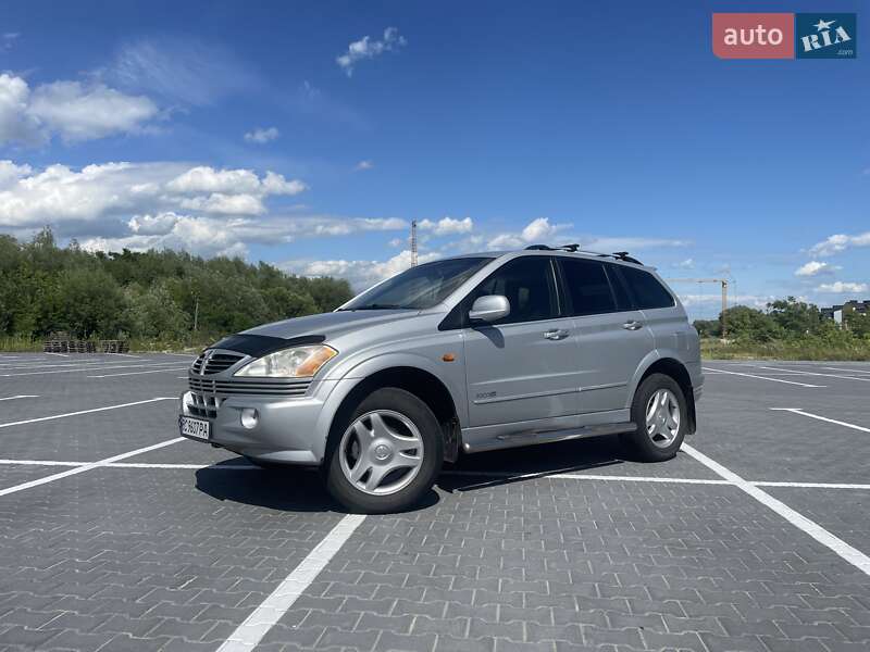 Позашляховик / Кросовер SsangYong Kyron 2006 в Львові