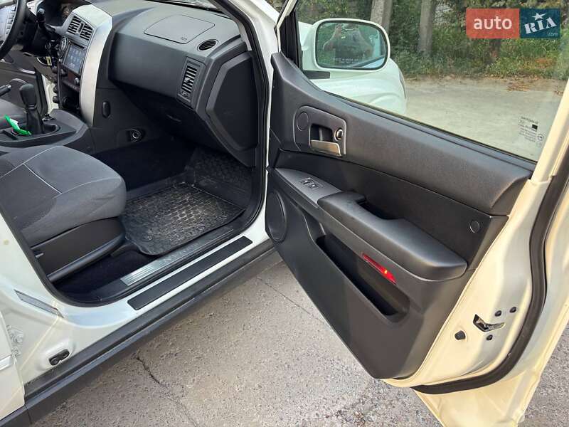 Внедорожник / Кроссовер SsangYong Kyron 2013 в Днепре