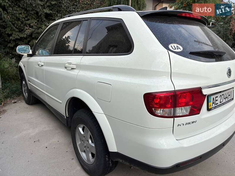 Внедорожник / Кроссовер SsangYong Kyron 2013 в Днепре