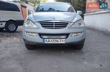 Позашляховик / Кросовер SsangYong Kyron 2010 в 