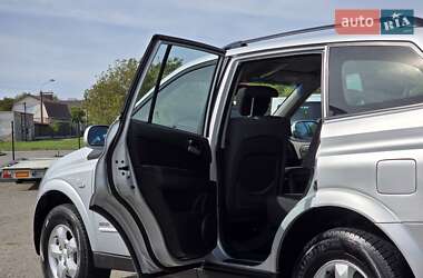 Внедорожник / Кроссовер SsangYong Kyron 2010 в 