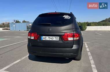 Седан SsangYong Kyron 2013 в 