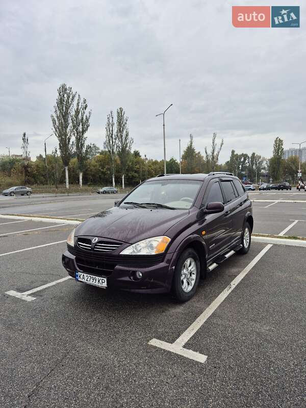 Позашляховик / Кросовер SsangYong Kyron 2007 в Києві
