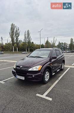 Внедорожник / Кроссовер SsangYong Kyron 2007 в 