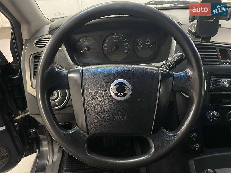 Внедорожник / Кроссовер SsangYong Kyron 2010 в Киеве