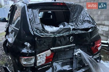Позашляховик / Кросовер SsangYong Kyron 2010 в 