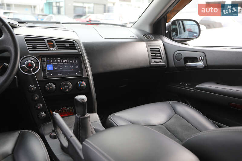 Позашляховик / Кросовер SsangYong Kyron 2010 в Харкові