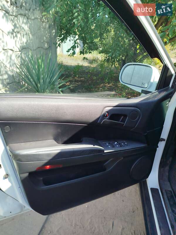 Позашляховик / Кросовер SsangYong Kyron 2012 в Дніпрі фото 6 Позашляховик / Кросовер SsangYong Kyron 2012 в Дніпрі