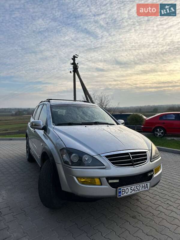 Позашляховик / Кросовер SsangYong Kyron 2011 в Шумську