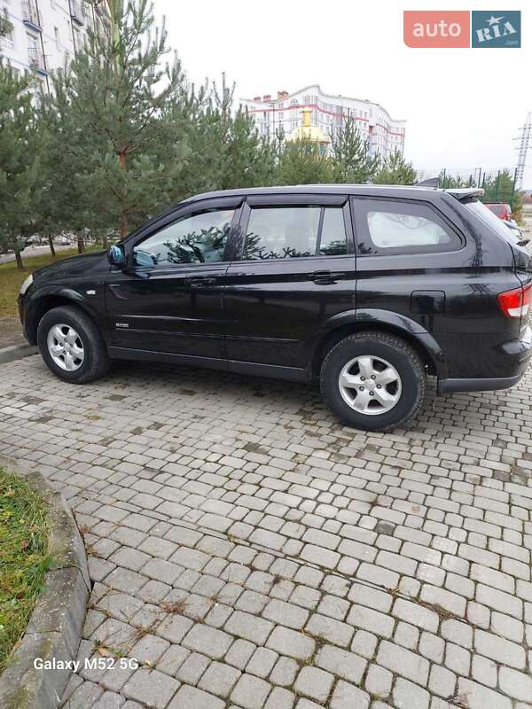 Позашляховик / Кросовер SsangYong Kyron 2010 в Івано-Франківську