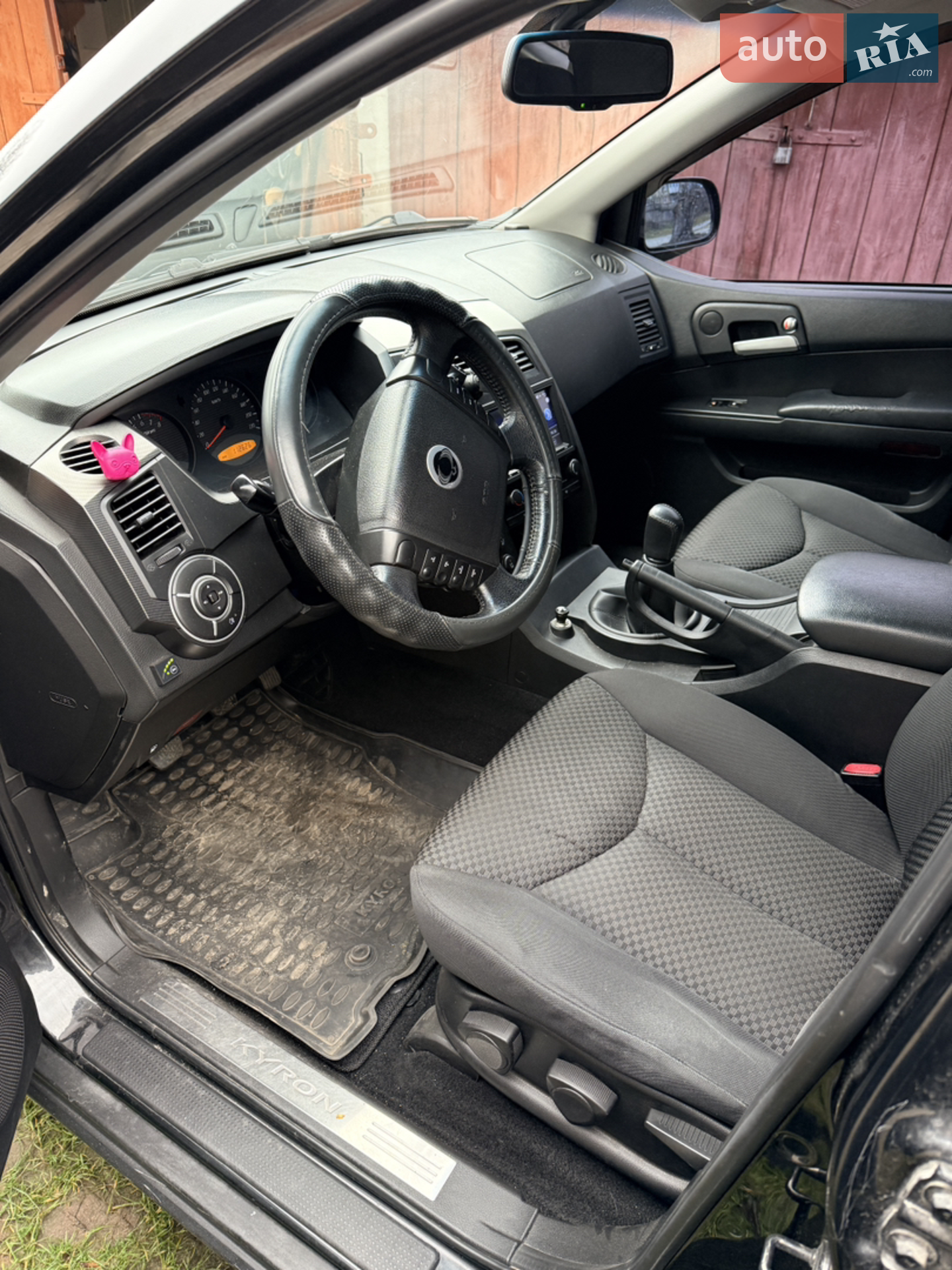 2010 SsangYong Kyron - мініатюра 13