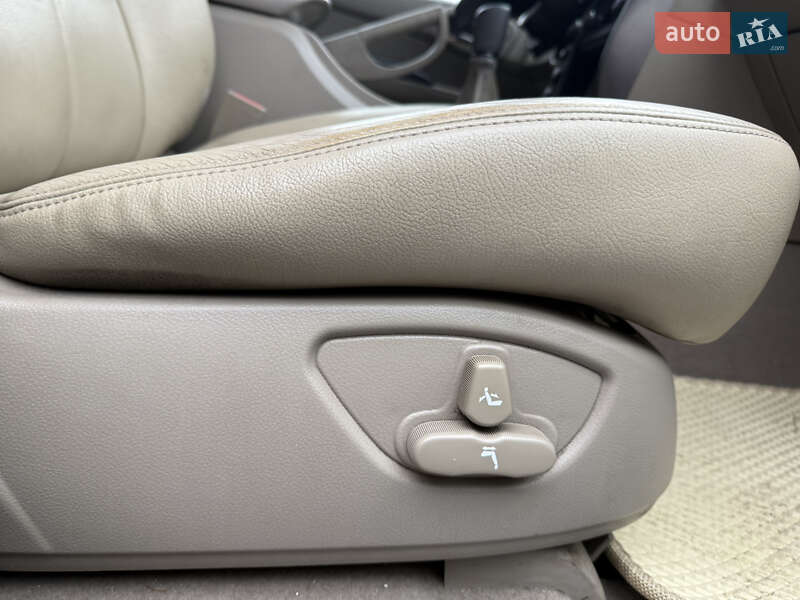 Позашляховик / Кросовер SsangYong Kyron 2009 в Стрию