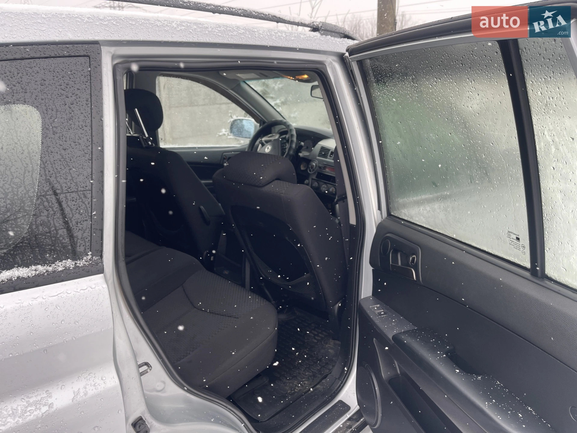 2012 SsangYong Kyron - мініатюра 13