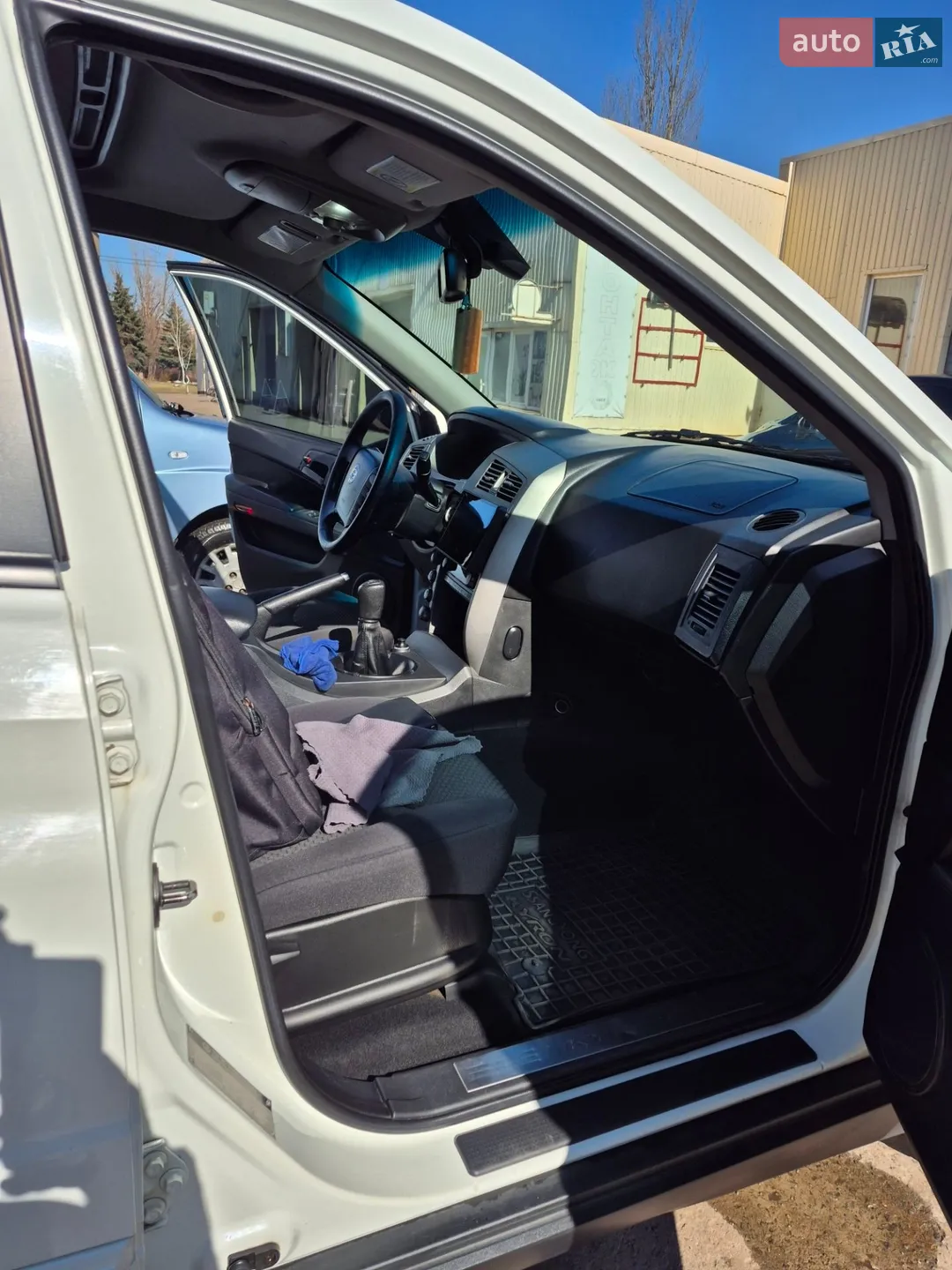 2014 SsangYong Kyron - мініатюра 11